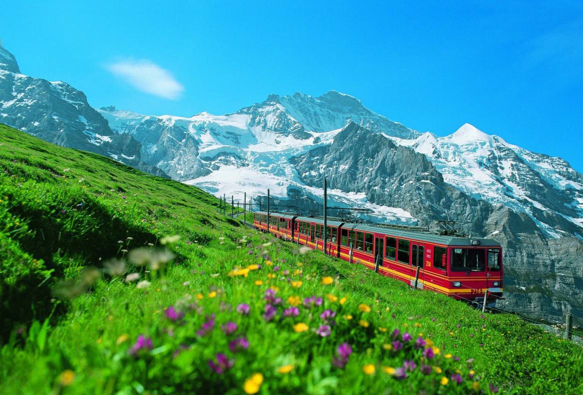 瑞士因特拉肯少女峰一日游|可从苏黎世、卢塞恩出发-环欧洲旅游